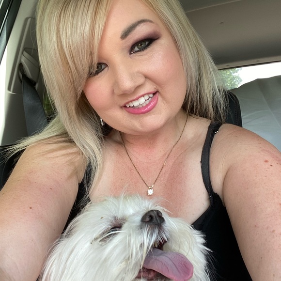 Meet your Posher, Kala - Picture 5 of 11